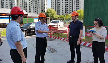 吴晓东副市长带队慰问pt客户端中医院二期工地！