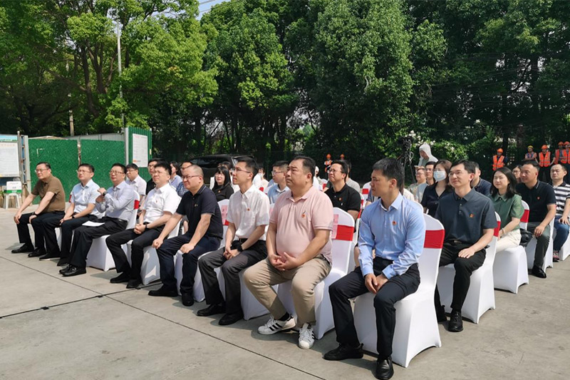 党建领航聚协力，，，，工业建设添动力
